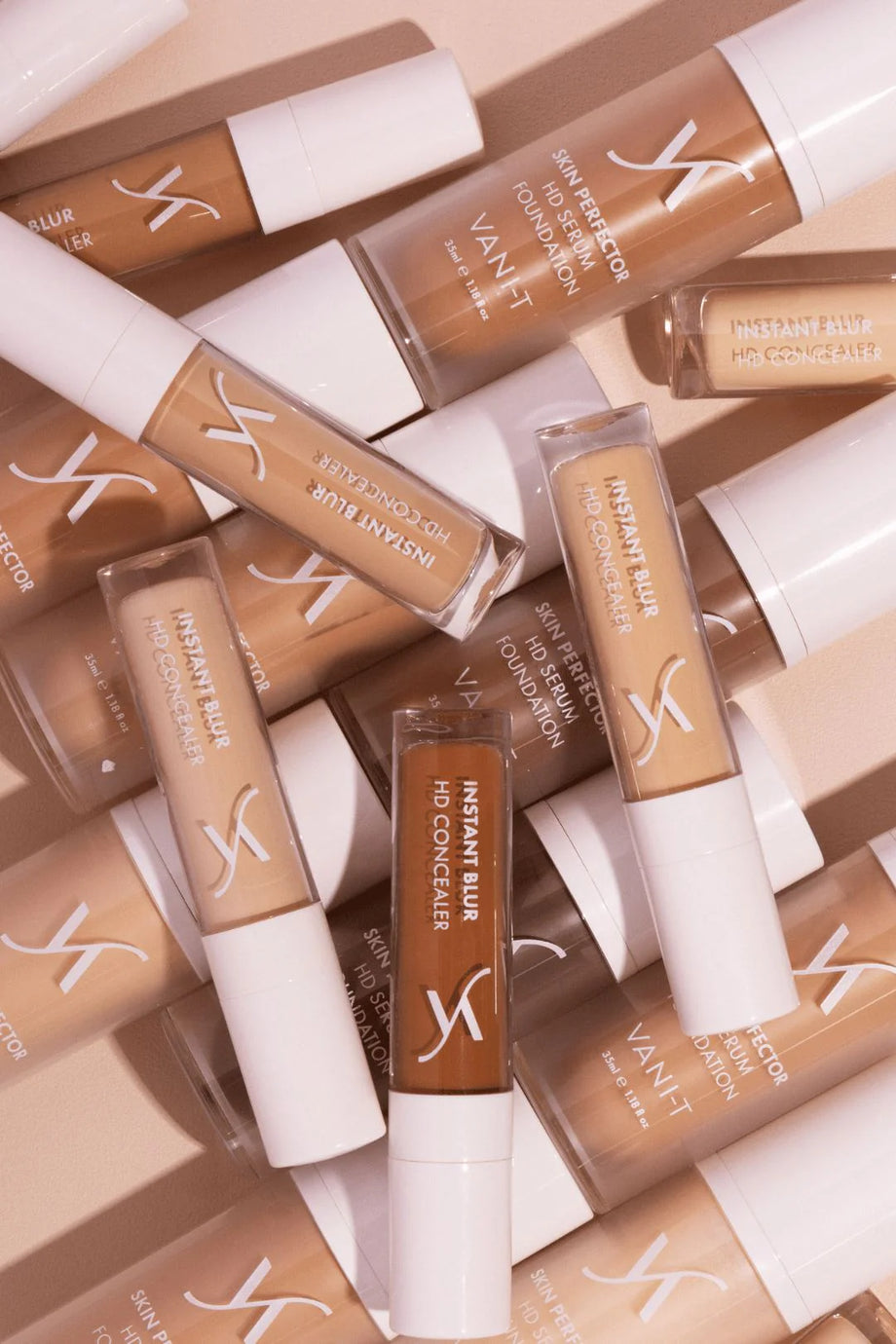 Vani-T Instant Blur HD Concealer Shade- C45