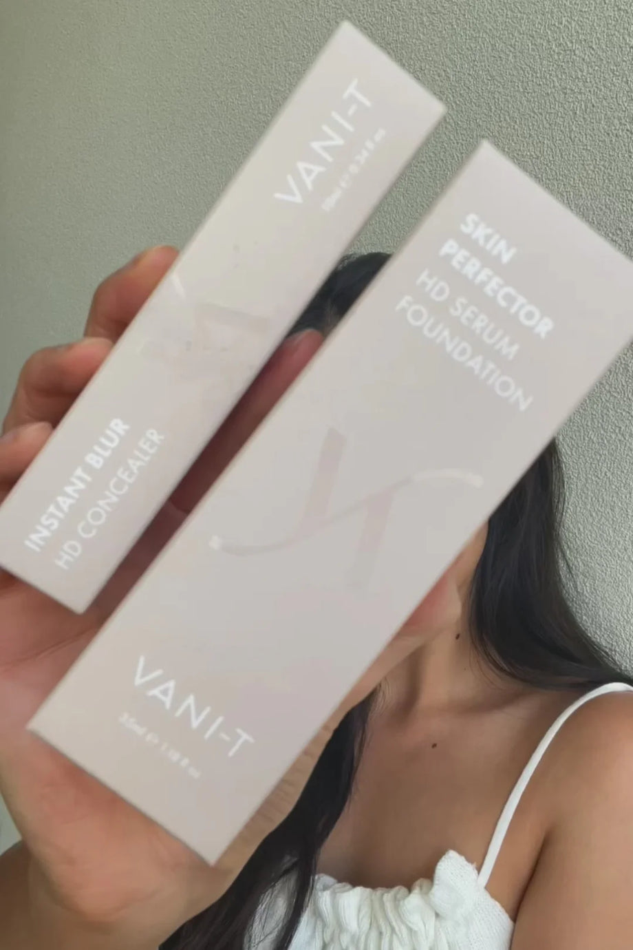 Vani-T Skin Perfector HD Serum Foundation Shade- F49